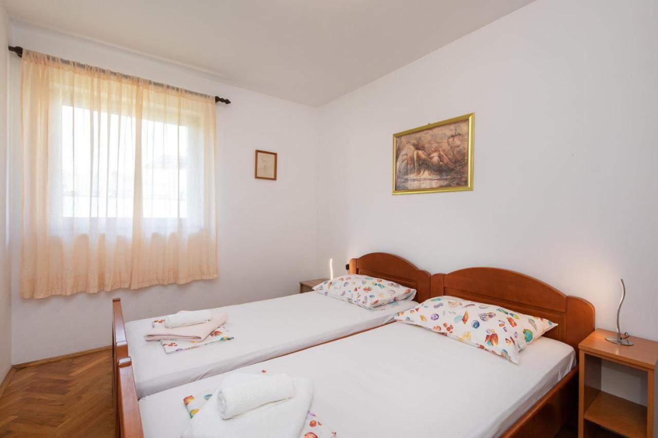 Apartment Valkovic Baška Extérieur photo